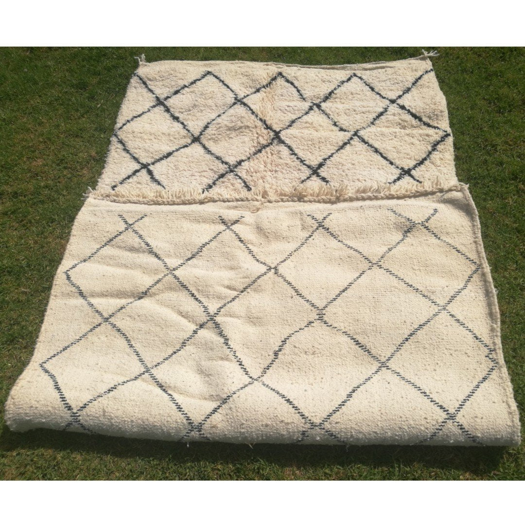 Moroccan Handmade Rug, Berber Carpet, Wool Rug, Beni ourain style, Area rug